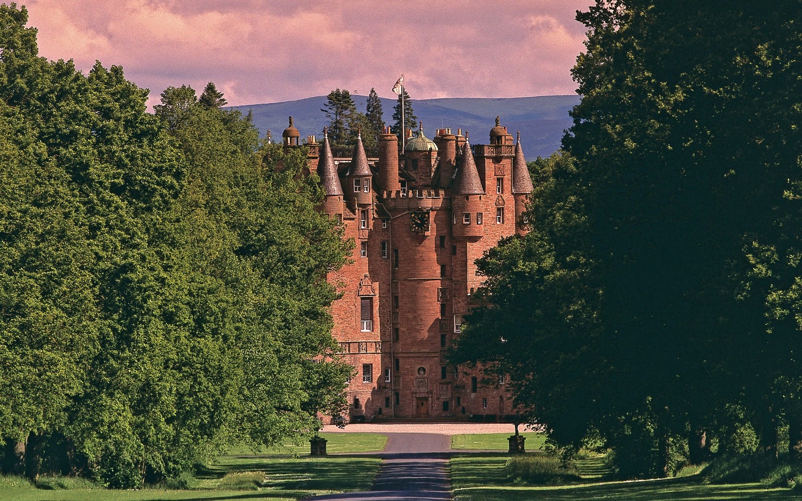 Glamis Castle Brendan Vacations Us 1113